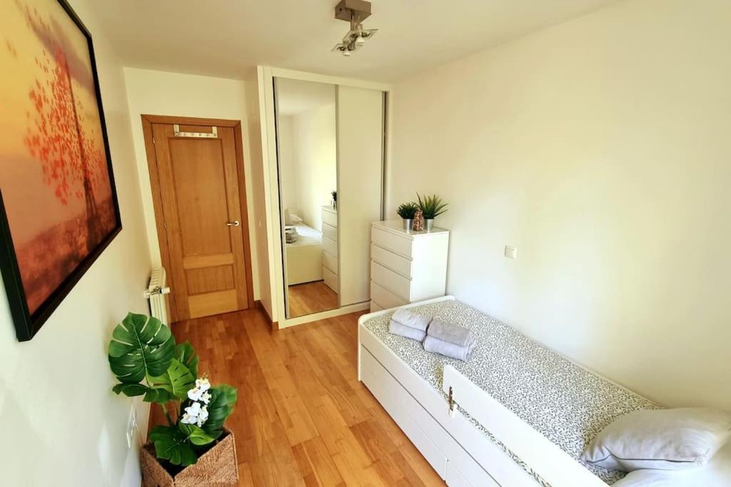 Apartamento En Gama Esterno foto